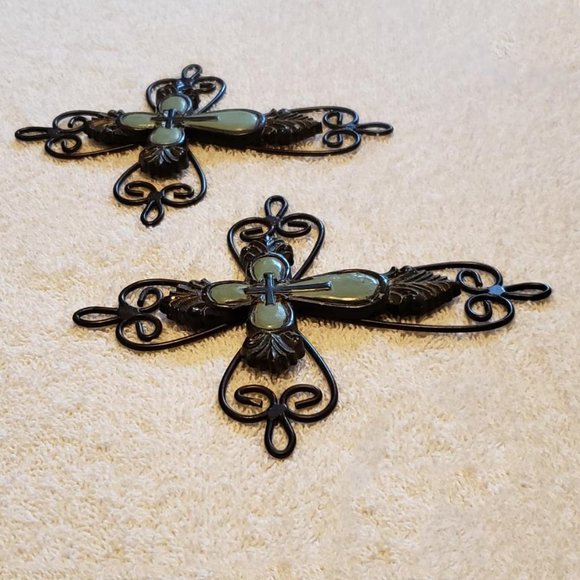 Crosses - Picture 3 of 3